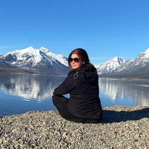 Meet your Posher, Laura